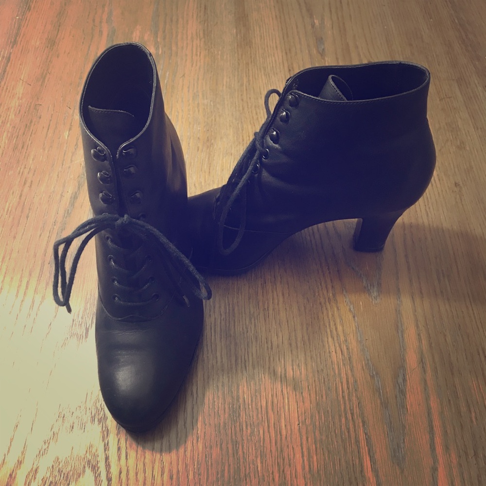 Mia Women’s Heeled Boots
